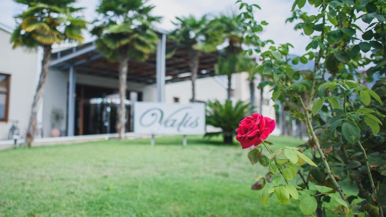 Valis Resort Hotel โวโลส ภายนอก รูปภาพ Oaks Cypress Lakes