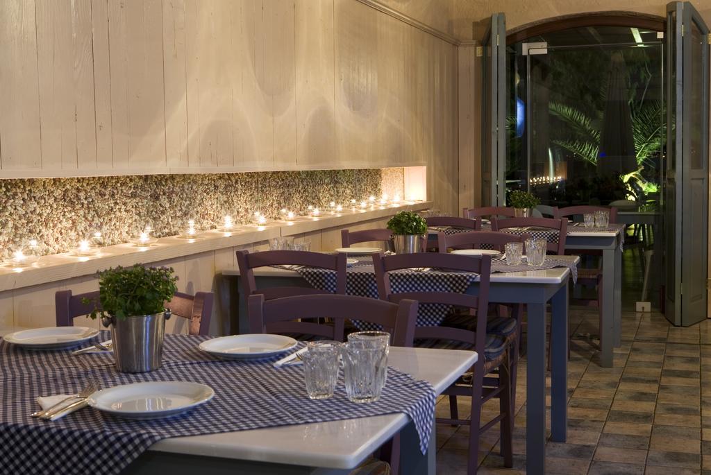 Valis Resort Hotel โวโลส ภายนอก รูปภาพ Restaurant in Athens